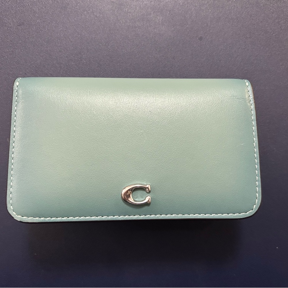 Coach Essential Slim Card Case NWT